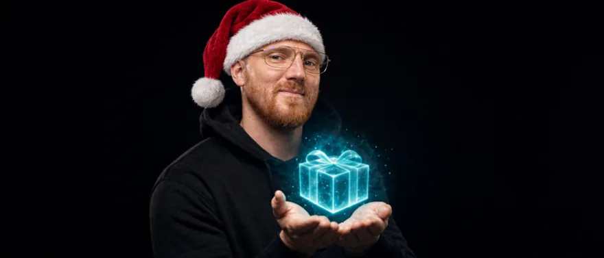 Robert Lüthke mit Weihnachtsmütze